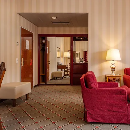 Hotel De La Paix 4*