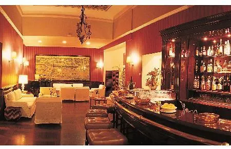 De La Paix Готель 4*