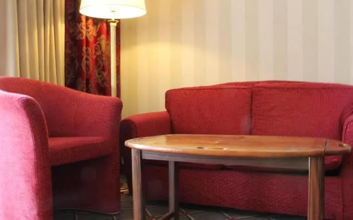 دو لا بيه فندق