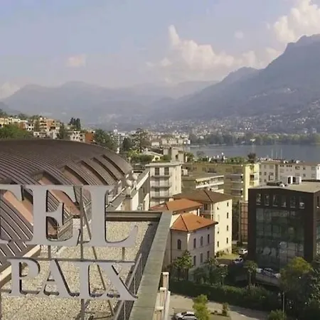 De La Paix Готель