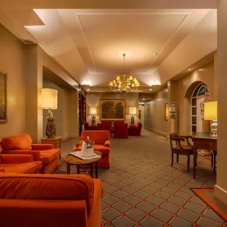 Готель De La Paix